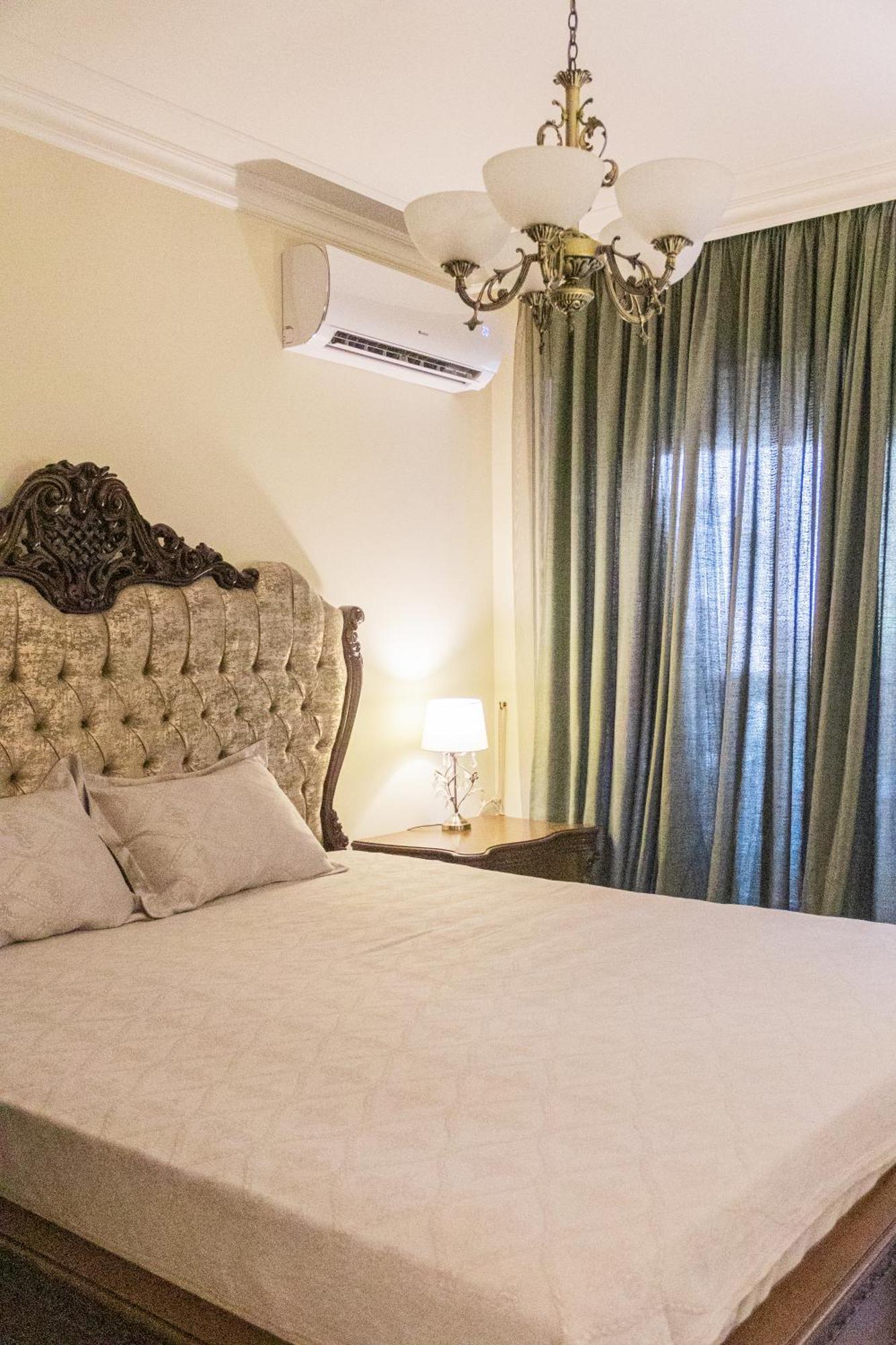 Central Luxury Antique Apartment Varna Exterior foto